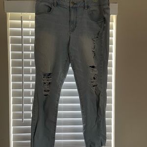American eagle skinny ripped crop jeans